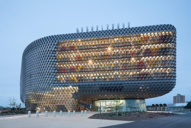 Research medical bagot woods institute australian health south sahmri architecture australia archdaily puzzle adelaide building facade trevor exterior hospital buildings